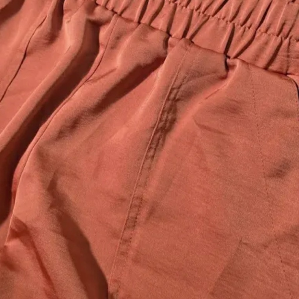 A New Day Women's Satin High Rise Pull On Shorts XL Orange Stretchy W Pockets - Picture 10 of 12